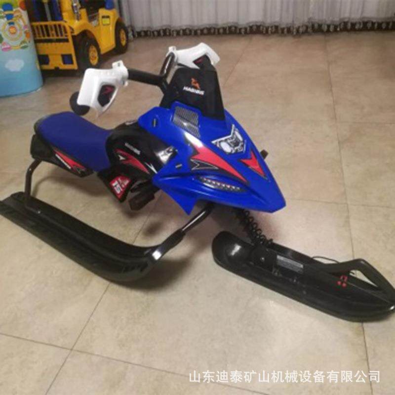 小企鹅可爱滑板车骑行滑板车冰上娱乐滑板车亲子娱乐滑板车