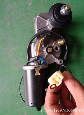 TY2220SD22推土机前雨刮电机D2801-05010雨刮臂雨刮器配件