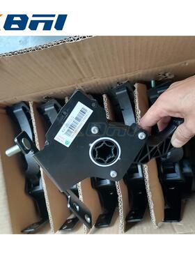 WG9725570010重汽汕德卡C7HC9H豪沃TX7配件电子油门总成