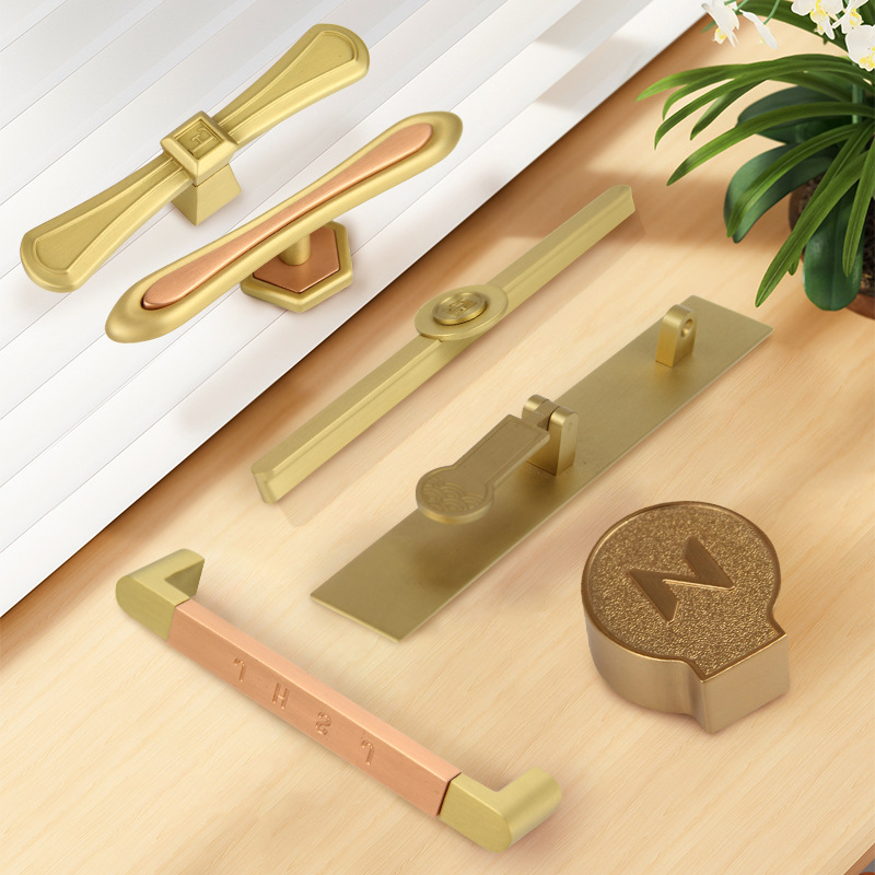 轻奢金色柜子异形拉丝黄铜把手现代简约家具抽屉橱柜柜门单孔拉手