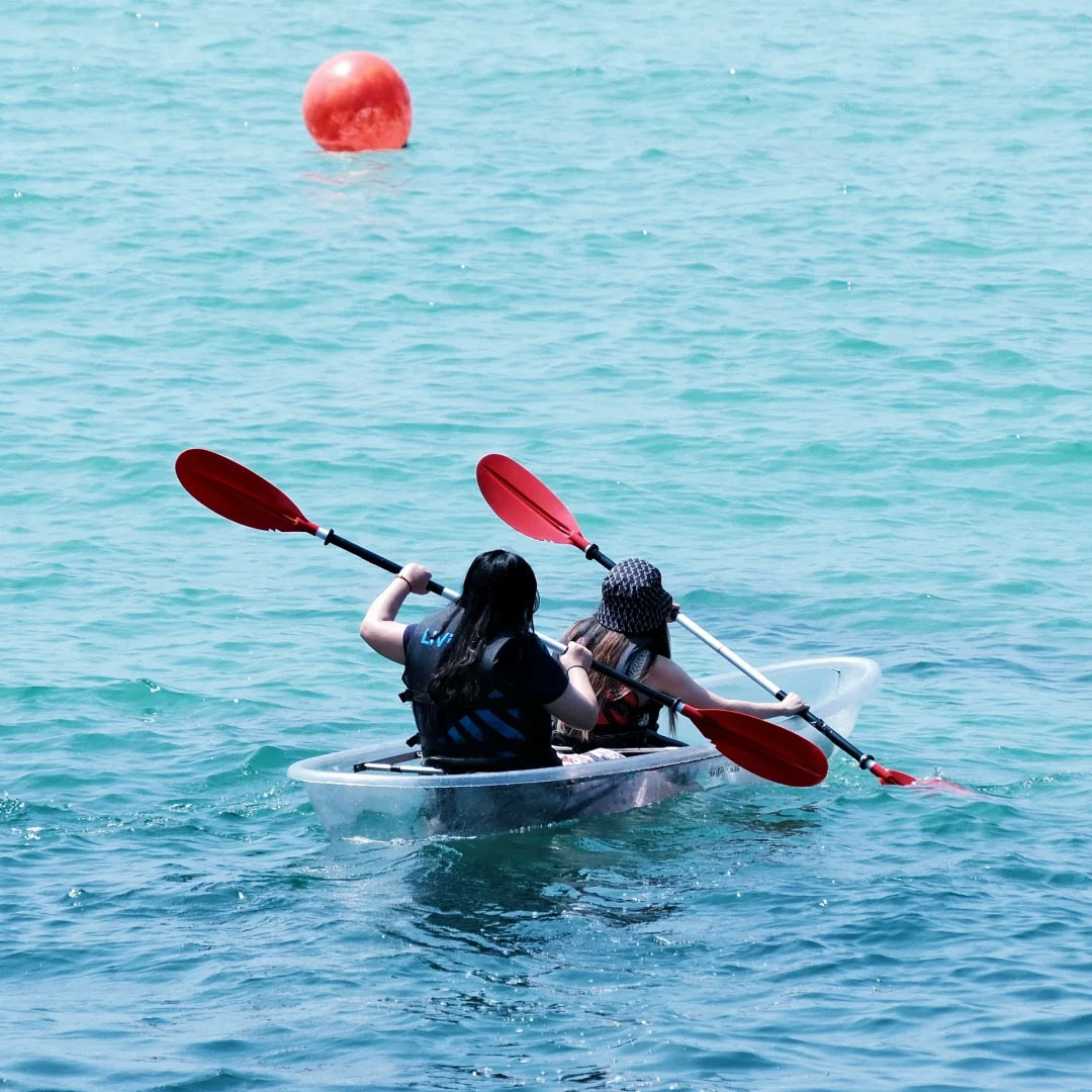 婚纱摄影单人全透明皮划艇 透明塑料小船 玻璃船独木舟 水晶船