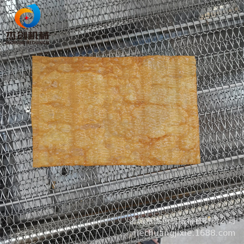 新型结构春卷皮油炸设备全自动面皮油炸机器连续生产薄脆油炸机