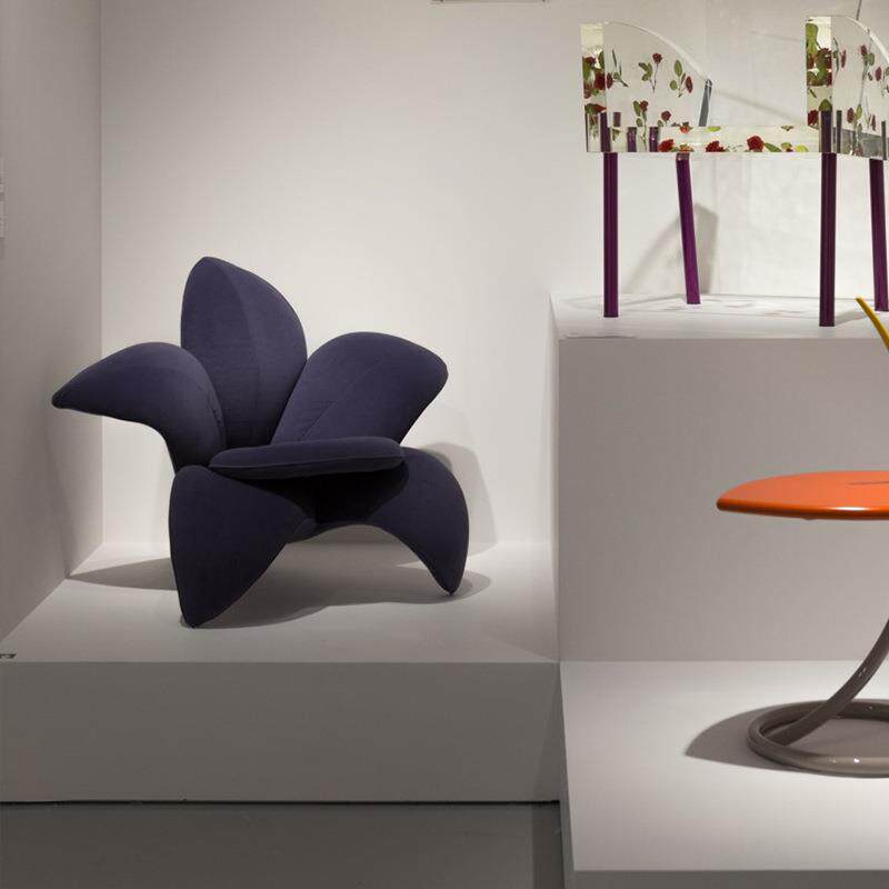 北欧网红百合花椅单人布艺设计师异形喇叭花休闲椅别墅样板房轻奢