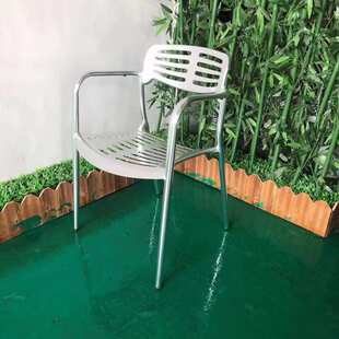 高档别墅花园休闲托莱多椅排骨椅现代金属餐椅简约创意铸铝餐厅椅