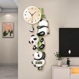 钟表挂墙熊猫抱竹装饰画高级感客厅创意可爱挂钟卡通家用轻奢国潮