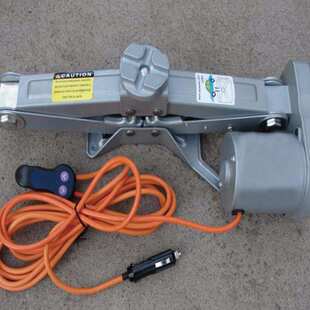 源头供应车载剪式千斤顶 轿车扳手套装 电动应急换胎工具