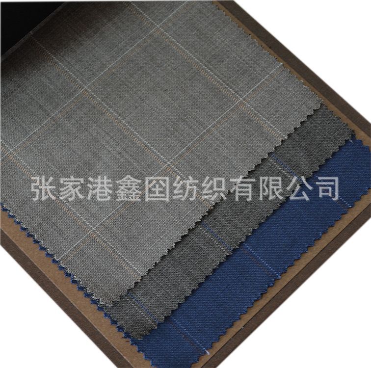 70%羊毛意式高纱支精纺格子面料