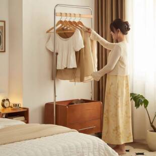 实木衣帽地落卧室挂衣DLO架架子中古风客家用室内立式挂衣架厅可