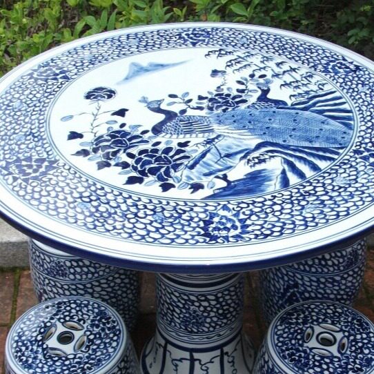 景德镇陶瓷工艺品象棋桌子  瓷器青花象棋桌子 配套凳子粉彩桌子