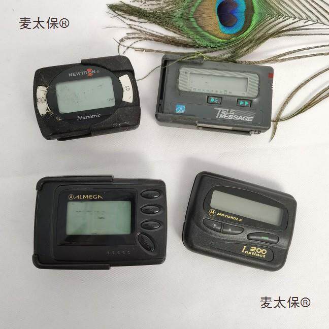 工具麦老旧影视道具太保可传呼机老物件开机BB机民俗通讯怀旧收藏