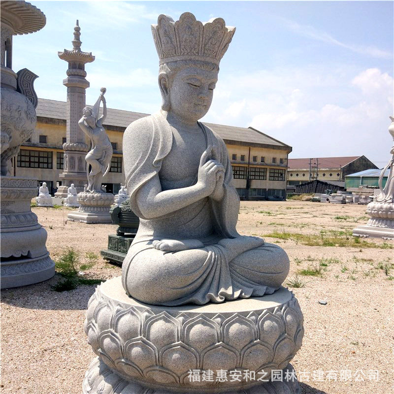 大型花岗岩石雕地藏王菩萨像加工光头僧人相手持锡杖庄严慈悲