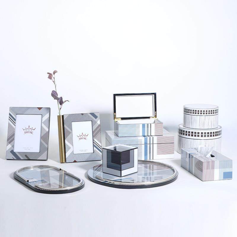 意粉色线条木质钢创琴室烤漆DF200945多功能6寸7寸装相框软样板间