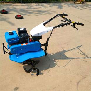 新款四驱手扶旋耕机 小型汽柴油松土机 家用大马力农业双驱微耕机