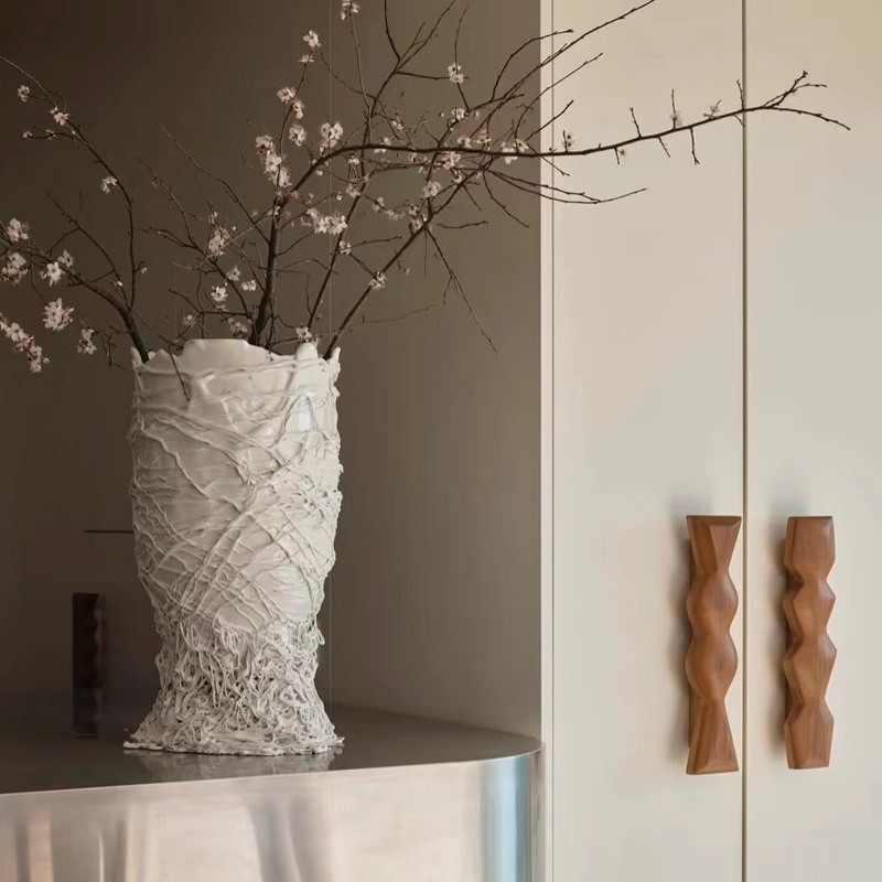 现代意式极简创意褶皱与光绕线花瓶摆件书房桌面家居装饰品摆件