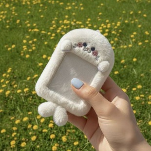 可爱超萌海豹卡套ins可爱毛绒校园饭卡公交专辑小卡照片展示挂件带挂绳校牌工厂牌钥匙扣卡套一体