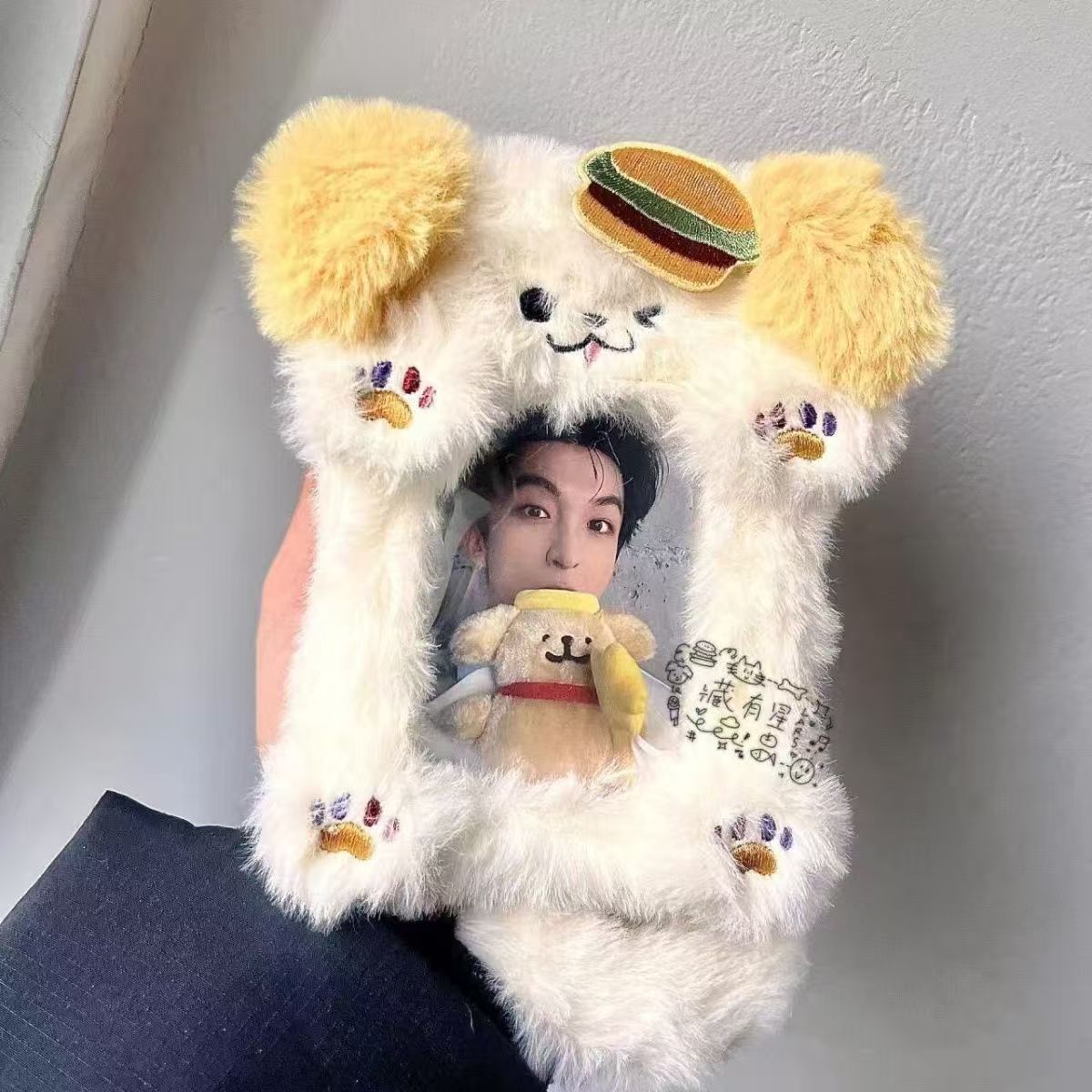 明星周边汉堡小狗毛绒小卡卡套多