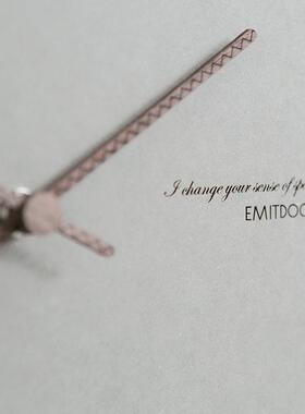 woz圆om钟表挂钟客厅现代简约形o静音P000EMA8欧式家墙壁挂表艺术