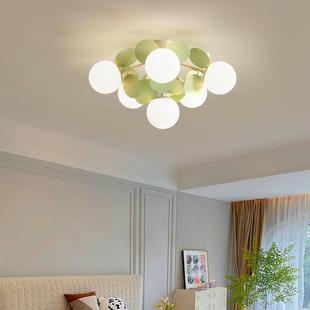 奶油风儿童房灯吸顶灯2023年新款北欧创意男孩女孩房间卧室护眼灯