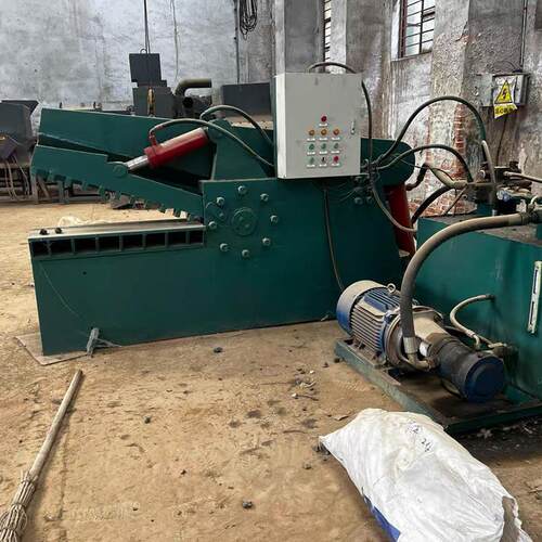 钢大小型鳄式切机龙鱼门250-315槽钢剪工字剪切机废铁金属管材方
