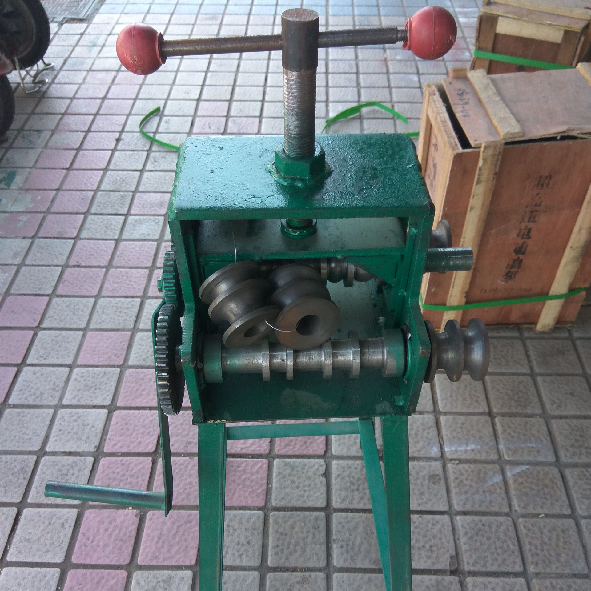 SWG-38型手摇式弯管机小管径不锈钢管折弯机圆形钢管弯曲机