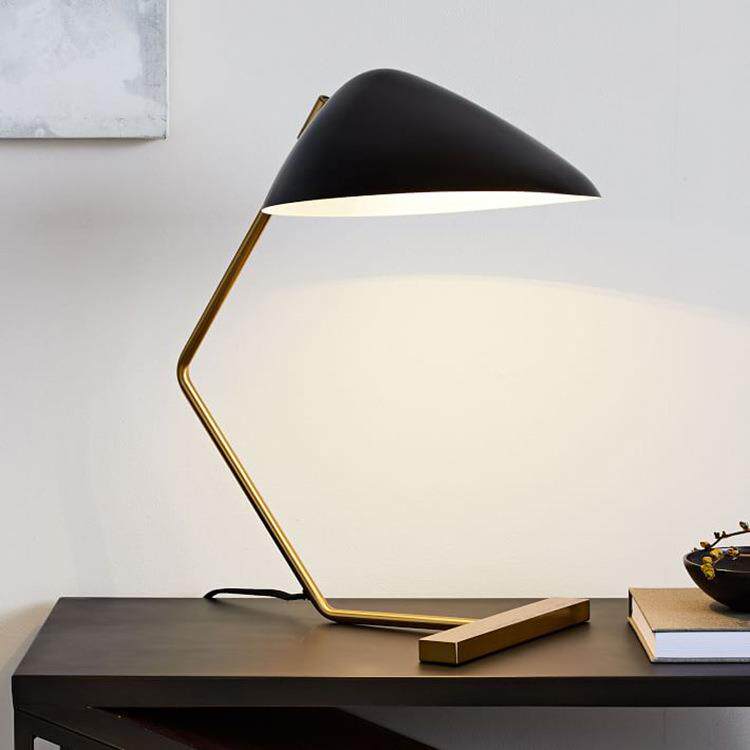 简约后现代创意led桌灯书房卧室客厅酒店鸭嘴台灯Tablelamp