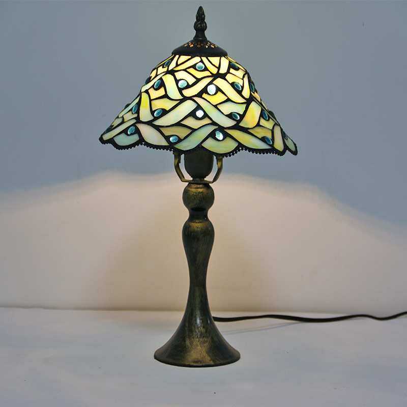 跨境出口台灯灯饰厂 复古铁艺底座TIFFANY彩色玻璃床头小夜灯