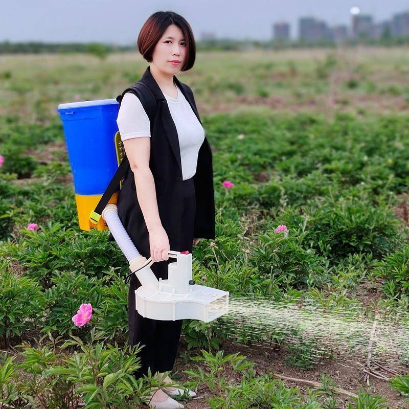哨子头电动施肥器农用玉米甘蔗成行追肥撒肥神器龙虾鱼塘投饵机械
