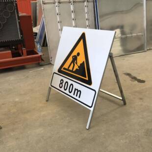 警示标识牌方向指引标志牌便携式支架前方施工减速慢行