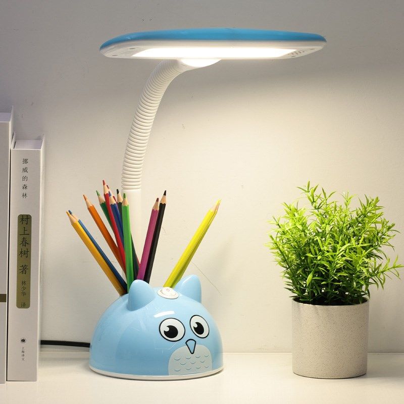 LED护眼台灯小学生书桌可爱学习宿舍卧室插电儿童卡通阅读无频闪