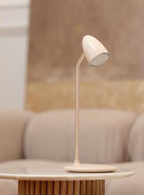 LED台灯学习专用护眼书桌学生床头家用办公写字2合1无线充智能台