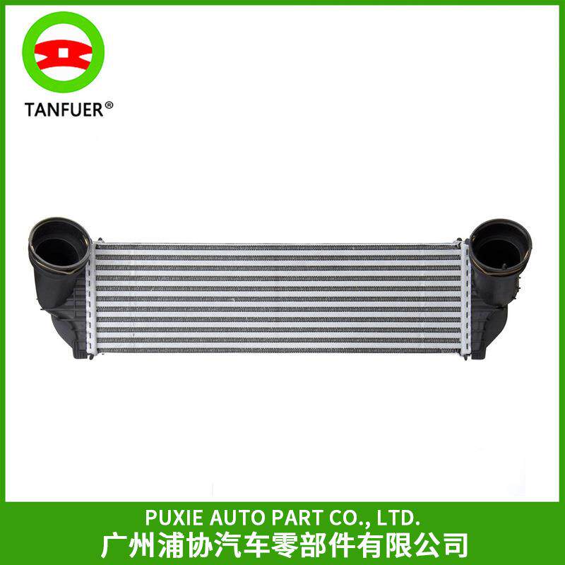散热器/水箱/冷凝器/中冷器适用于宝马E70E7117517809321