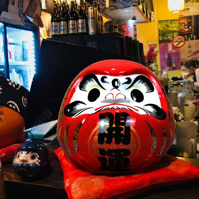 乐喵福缘开运达摩招财摆件店铺开业日式寿司店装饰中号陶瓷储蓄罐