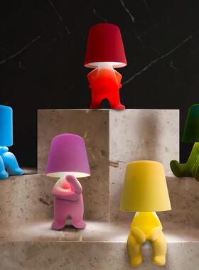 床头触摸控制台灯，彩色布绒小金人金色装饰Thinker雕像LED台