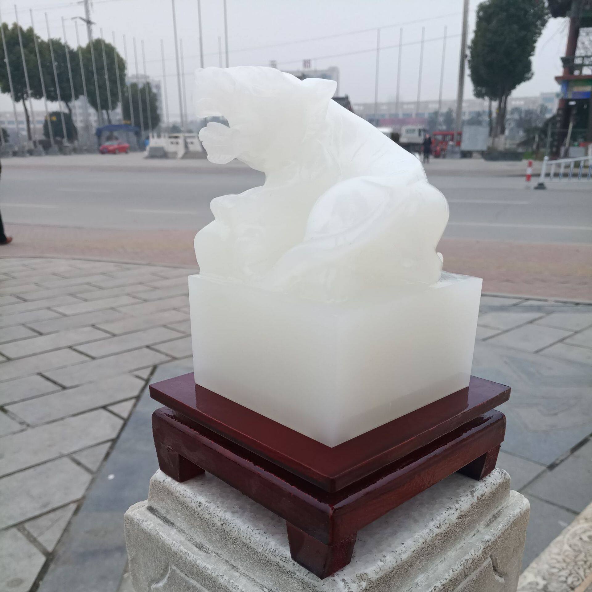 a货阿富汗老虎头白玉印章摆件厂家批发(可刻字)