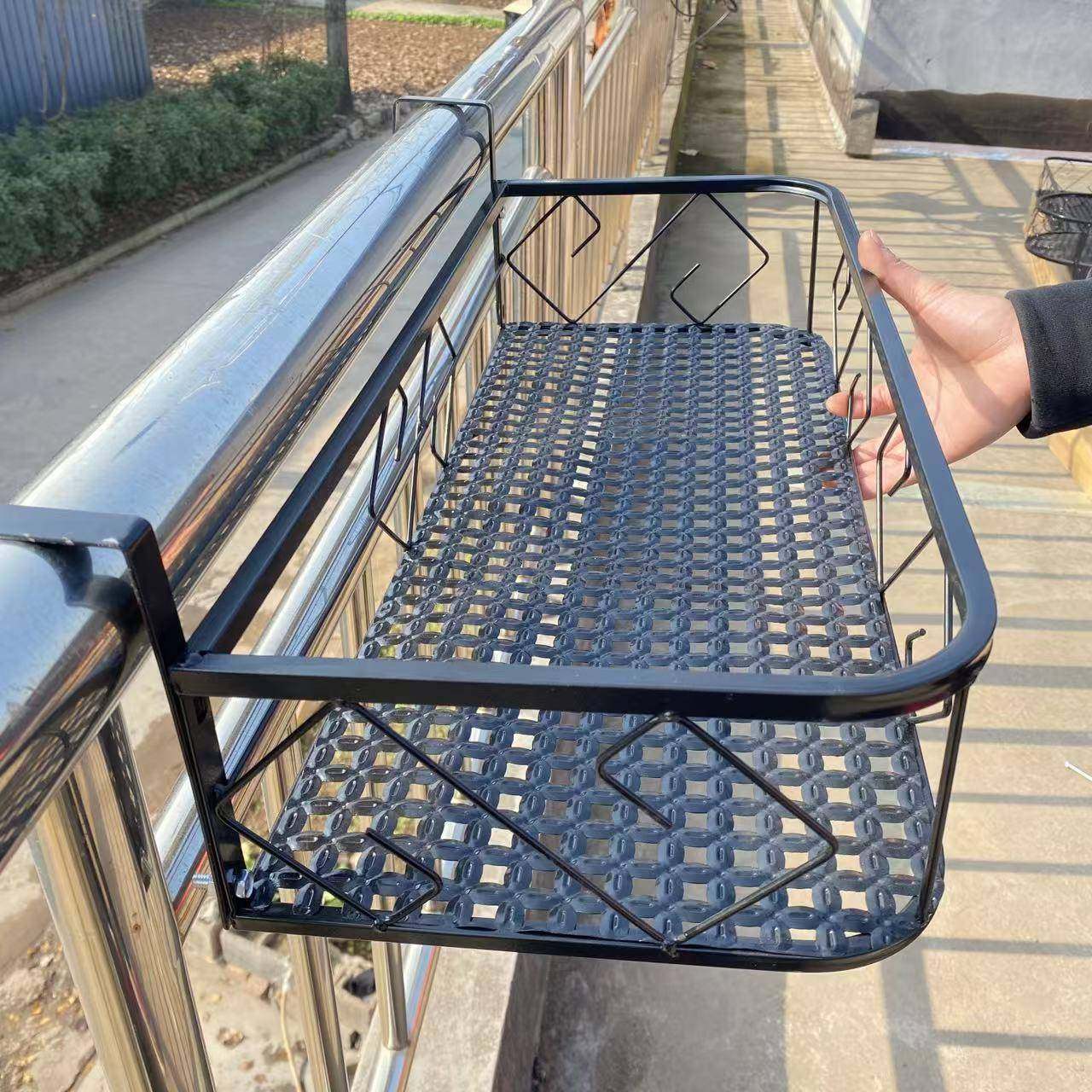 直销公寓阳台花架悬挂式铁艺花盆挂架栏杆花架子防盗网置物架,纺织面料/辅料/配套,纺织机械配件,淘宝优惠券,粉丝福利购,淘宝优惠卷