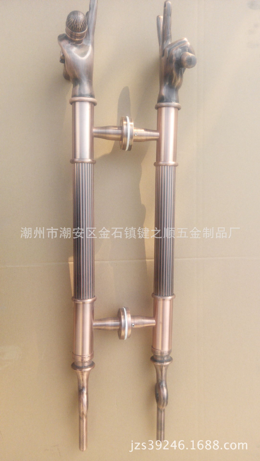 不锈钢玻璃门工艺花头拉手