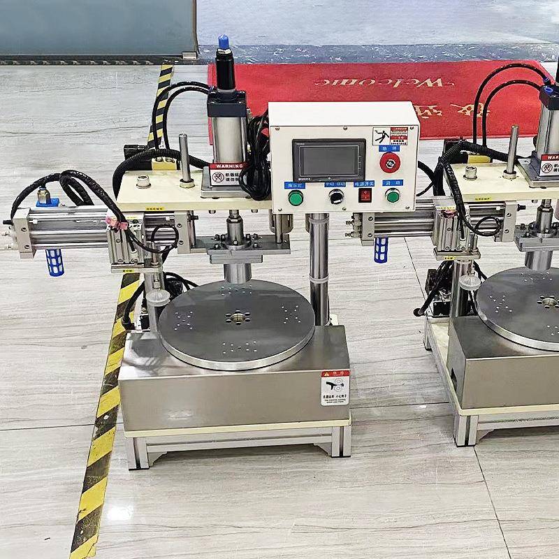 全动数控冲机机械手下料分度盘自动QQI冲压铆压自多工床位转盘压