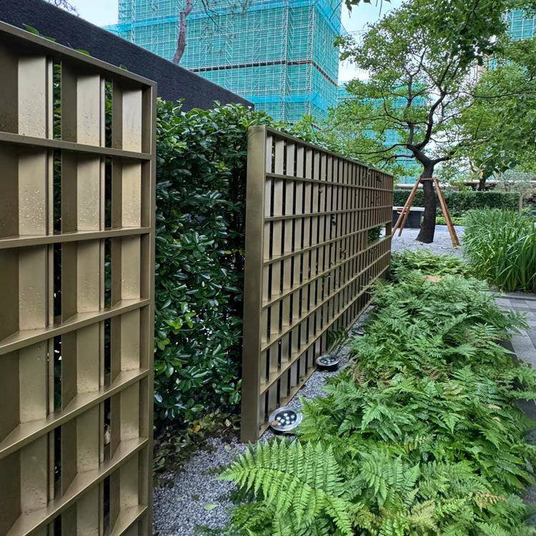 木纹铝方管隔方断铝合金属屏风客海厅玄关上打孔立柱通铁艺金JG65