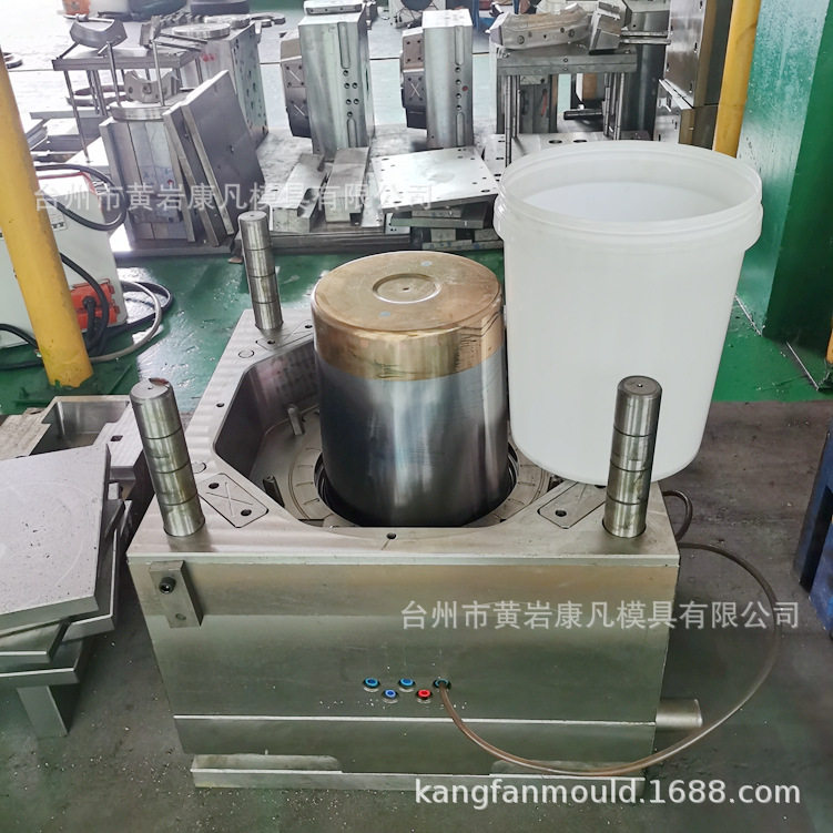 塑料桶模具密封油桶模具油漆桶模具设计制造