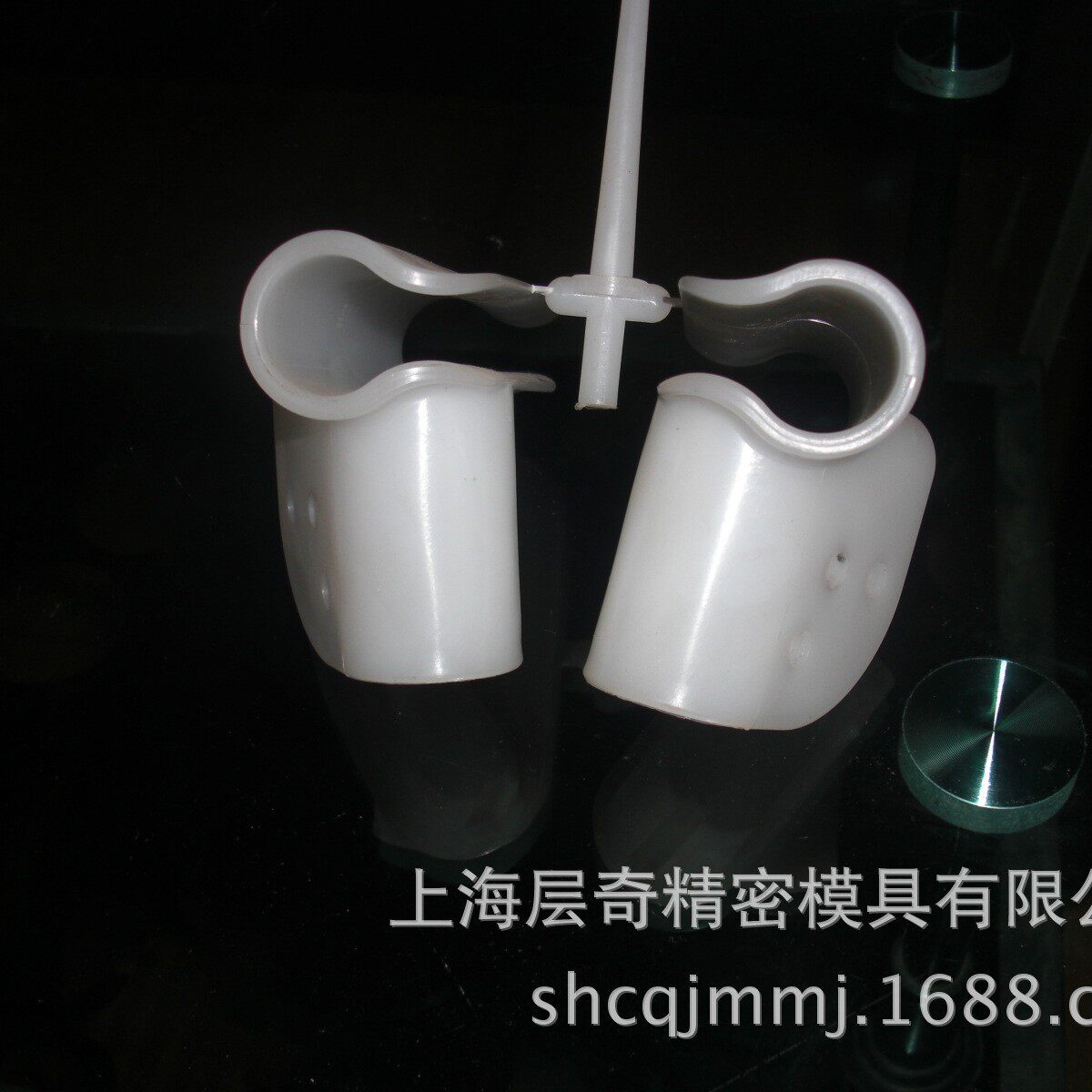 提供童车围床儿童餐椅塑料产品成型加工仪表模具加工试模打样