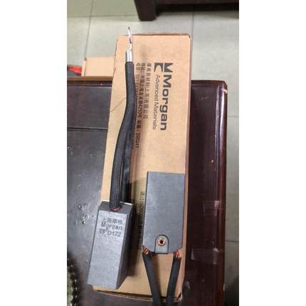 电机碳刷D17225X32X60，D172碳刷，电机碳刷D72