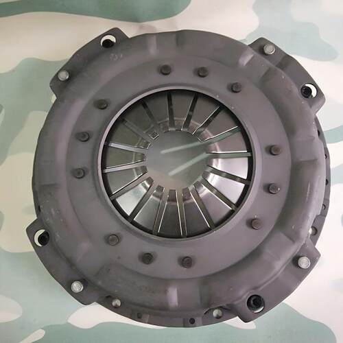 东风245/EQ2100E6D离合器压盘总成1601M-090