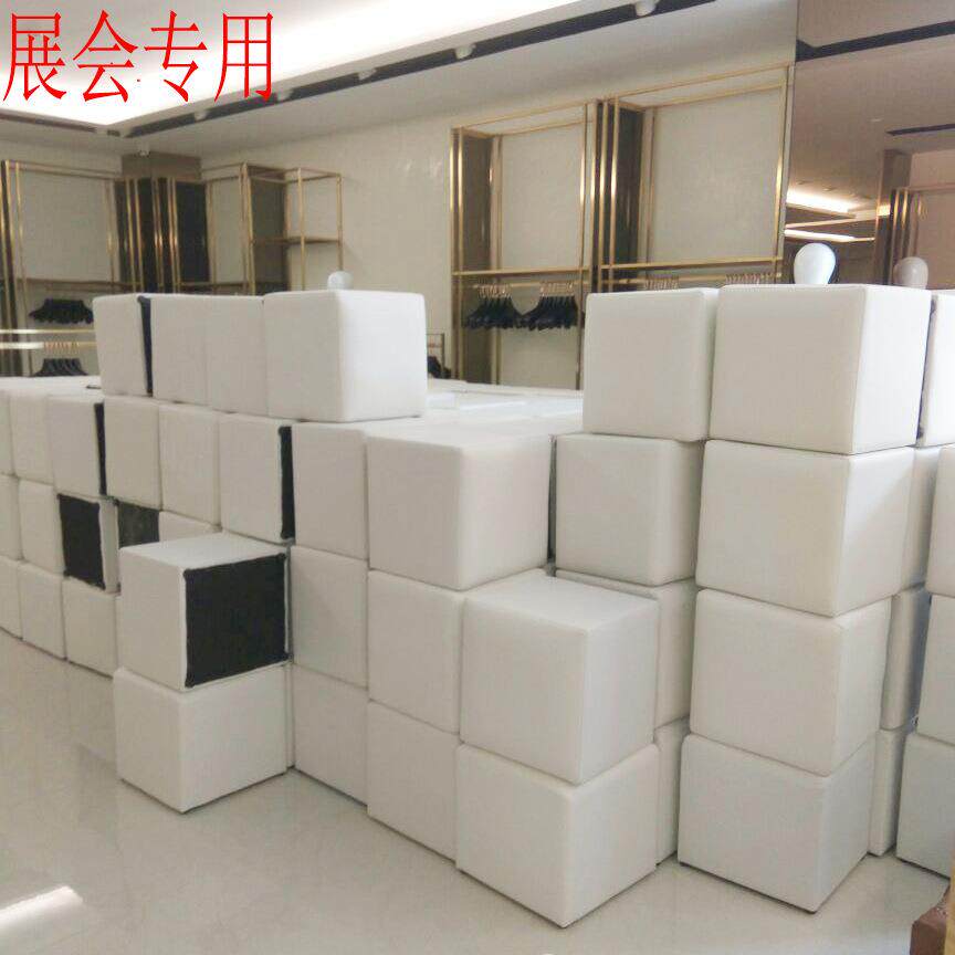 展会用凳白色黑色正方形软体皮凳软包皮墩简易车展沙发凳会议凳子