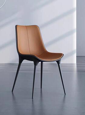 意式简约餐椅靠背餐厅样板房设计师风格餐桌椅玻璃钢异形休闲椅