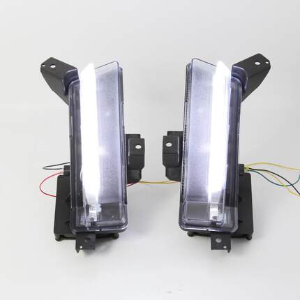 适用于16-18款雪佛兰科迈罗SS日行灯16-17款SS科迈罗日间行车灯