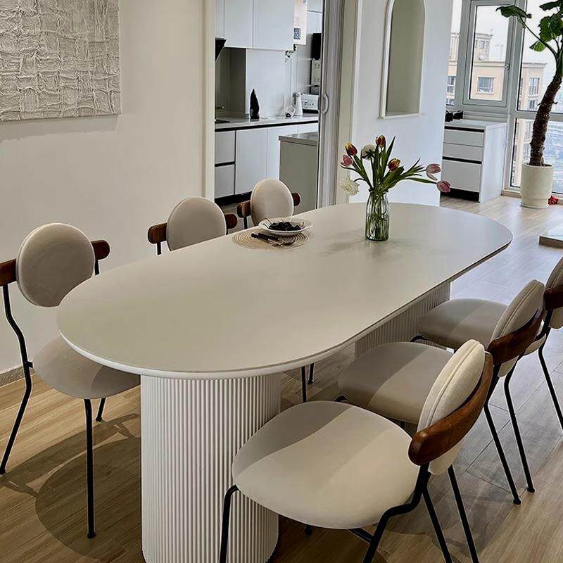 奶油风椭圆岩板餐桌椅组合家用小户型实木餐桌简约现代长方形饭桌
