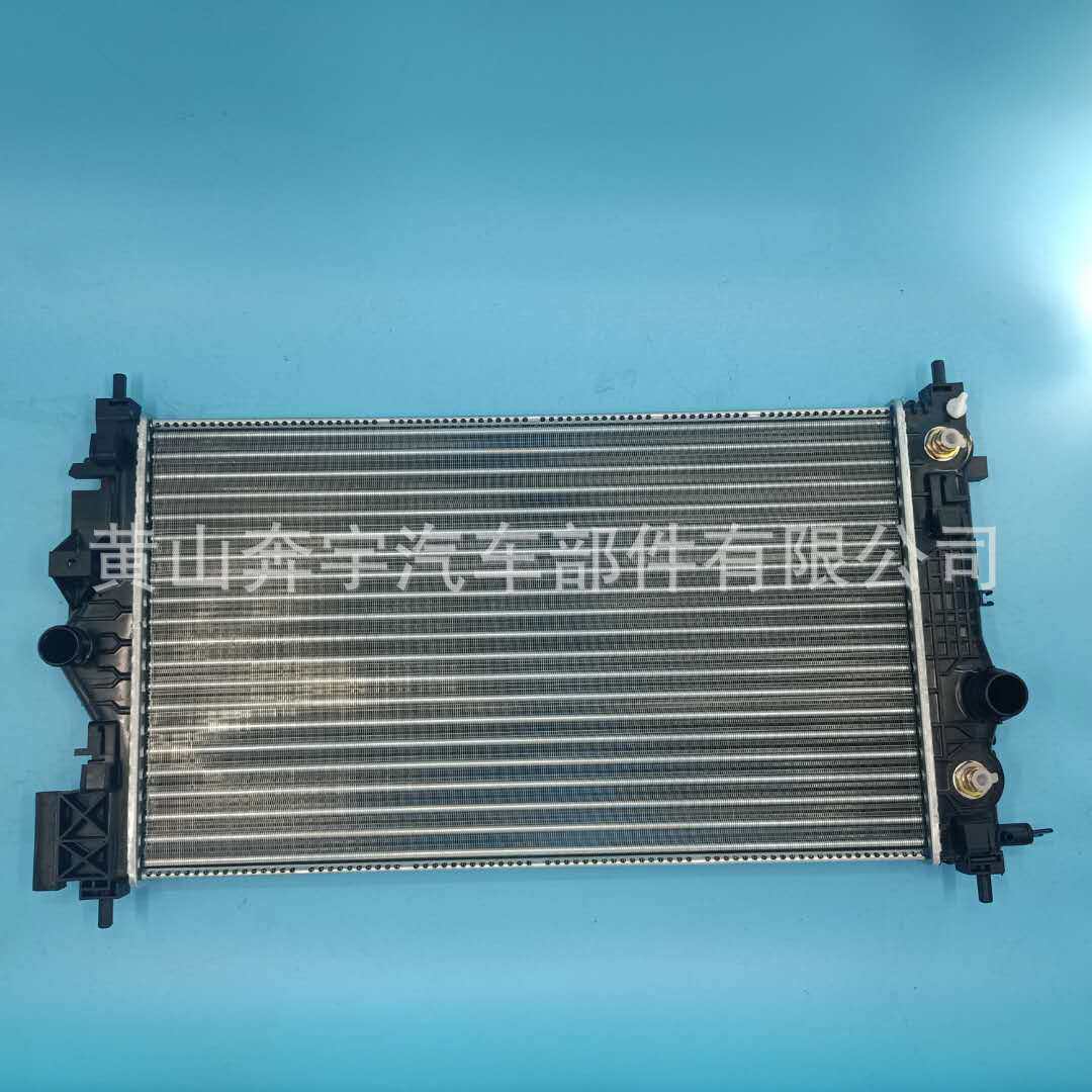 适用于现代伊兰特的冷凝器又名散热网OE:97606-3x000 厂家直销