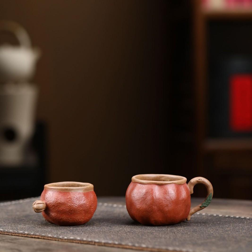 宜兴紫砂杯茶杯手工原矿降坡泥主人杯仿生带把石榴杯文人杯