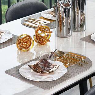 北欧简约样板房间西餐具套装餐桌摆台金灰色皮餐垫摆件西餐餐具