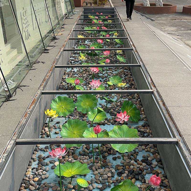 橱窗莲花金属摆件创意彩色装饰荷花搭配旱景荷叶真铁艺莲叶景观